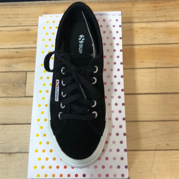 Superga Sneakers - Picture 2 of 4